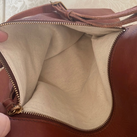 Brand New Margot Genuine Leather Leah Hobo Zip Crossbody Purse Adjustable Strap - Picture 15 of 16